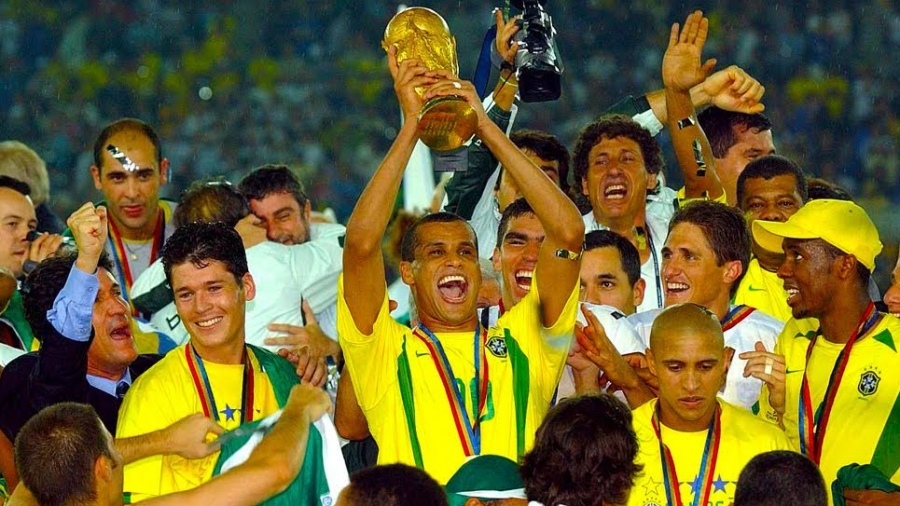 Ο Ριβάλντο στο BN Sports: «Η Βραζιλία είναι φαβορί σε κάθε Παγκόσμιο Κύπελλο!» (video)