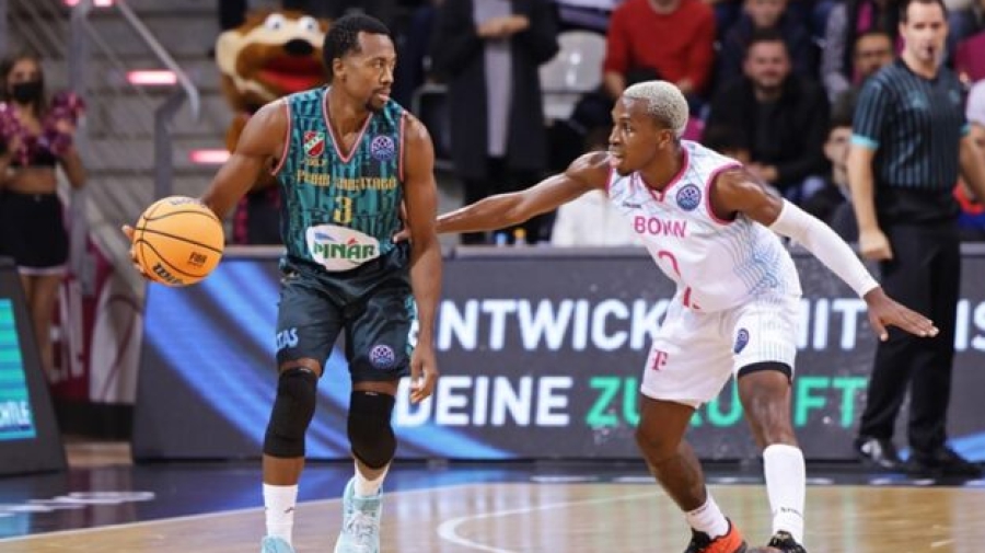 Απίστευτο περιστατικό στην Τουρκία: Άγνωστος έβγαλε μαχαίρι στον Έρικ ΜακΚόλουμ για μια θέση... πάρκινγκ!