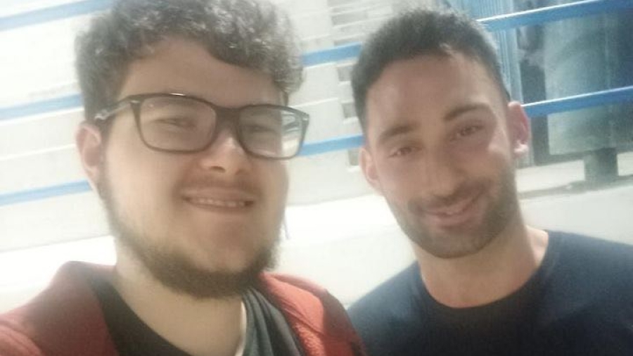 Ο Δημήτρης Βαρελάκης στο BN Sports: «Μέσα από το πόλο τα παιδιά γίνονται καλύτεροι άνθρωποι – Προσπαθώ να είμαι δίπλα τους»