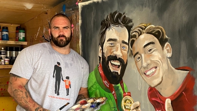 Ο άνθρωπος που έκανε το πορτραίτο του Τσιμίκα στο BN Sports: «Θα είναι υπέροχο να τον δω με το Champions League – Η ζωγραφική μου έσωσε τη ζωή!»