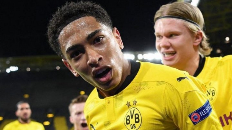 Ντόρτμουντ: Χάαλαντ και Μπέλιγχαμ μοίρασαν χαμόγελα σε φίλους της ομάδας!