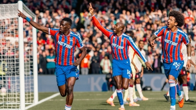 Απίθανη Πάλας, έκλεψε όλη τη... χρυσόσκονη της Λίβερπουλ και τη νίκησε με buzzer-beater!