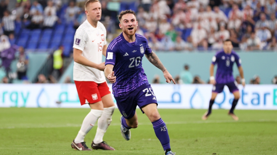 Πολωνία – Αργεντινή 0-2: Κυριάρχησε η «αλμπισελέστε» και πήρε την πρωτιά (video)