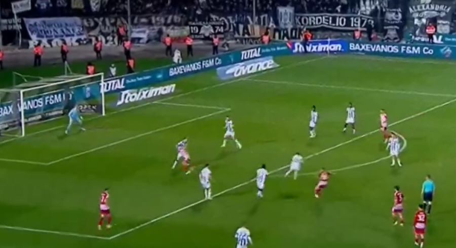 ΠΑΟΚ – Ολυμπιακός 1-2: Απίθανο γκολ ο Ποντένσε, πανηγύρισε μπροστά στην «Θύρα 4»! (video)