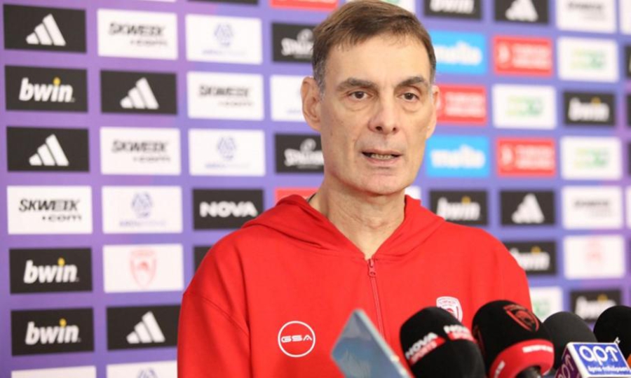 Μπαρτζώκας: «Δεν είμαστε ακόμη πλήρεις, είμαι χαρούμενος με την επιλογή του Μήτρου-Λονγκ»