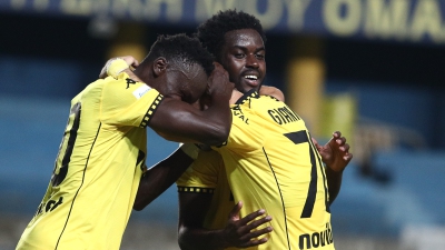 Πέρασε νικηφόρα από το Αγρίνιο ο Άρης  και έκανε μεγάλο... διπλό κόντρα στην Κηφισιά!