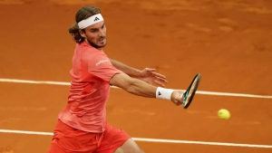 ATP Ρώμη: Βρήκε λύσεις, έκανε την ανατροπή και πέρασε στον επόμενο γύρο ο Τσιτσιπάς!