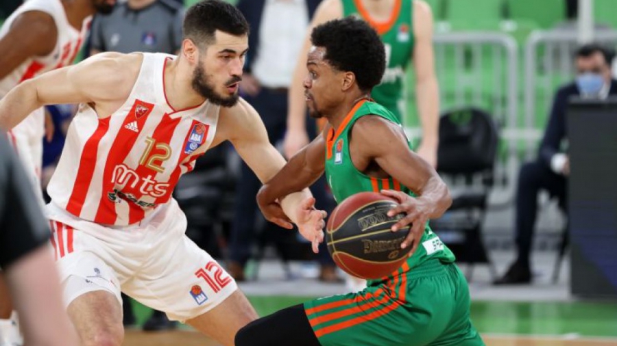 Κέρδισε Όγκαστ - Φέρελ και έρχεται στο ΣΕΦ ο Ερυθρός Αστέρας