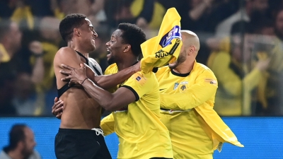 ΑΕΚ - Ολυμπιακός 1-0: Ελίασον για... τρεις στο 90', «κέρβερος» Αθανασιάδης και μόνη-πρώτη στο +2! (video)