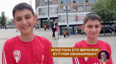 «Να πάρουμε την κούπα»: Ο μικρός φίλος του Ολυμπιακού που έγινε viral στη Βαρκελώνη, μοιράστηκε την ευχή του στο BN Sports! (video)