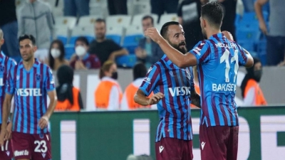 Τράμπζονσπορ: Στο αρχικό σχήμα Μπακασέτας και Σιώπης στην έδρα της Καραγκουμρούκ