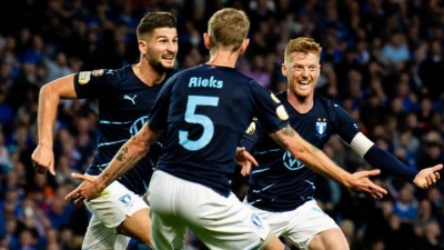 Απίστευτος Τσόλακ, οδήγησε με δύο γκολ στην επόμενη φάση τη Μάλμε! (video)