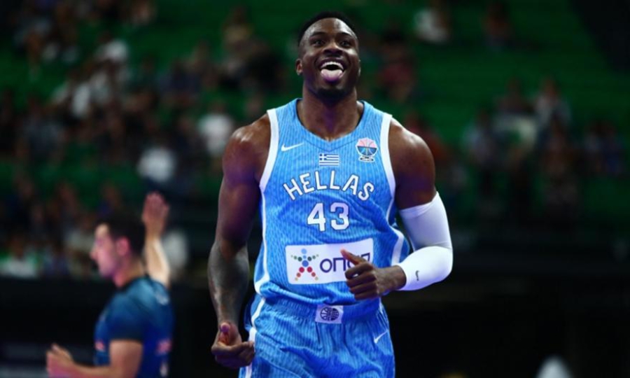 Σούπερ η Εθνική - Νίκησε την Ιταλία 76-74 παρά τις απουσίες!