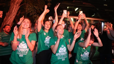 Το… πράσινο πάρτι από τα «φίνα κορίτσια» του Παναθηναϊκού, μετά την κατάκτηση του πρωταθλήματος! (video)