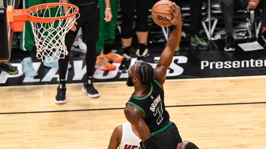 Επικό ματς, break οι Σέλτικς στην έδρα των Χιτ και επιστροφή στους τελικούς του NBA μετά από 12 χρόνια! (video)