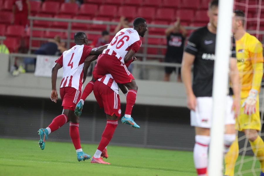 Ολυμπιακός – Άλκμααρ 1-0: Νίκησε αλλά… προβλημάτισε στην πρώτη παράσταση στο Φάληρο