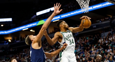 Μπακς: «30αρης» Γιάννης στα triple double! (vid)