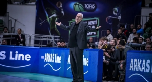 Σάκοτα: «Μεγάλη νίκη γιατί είναι λίγα τα ματς - Συγχαρητήρια, συνεχίζουμε!»