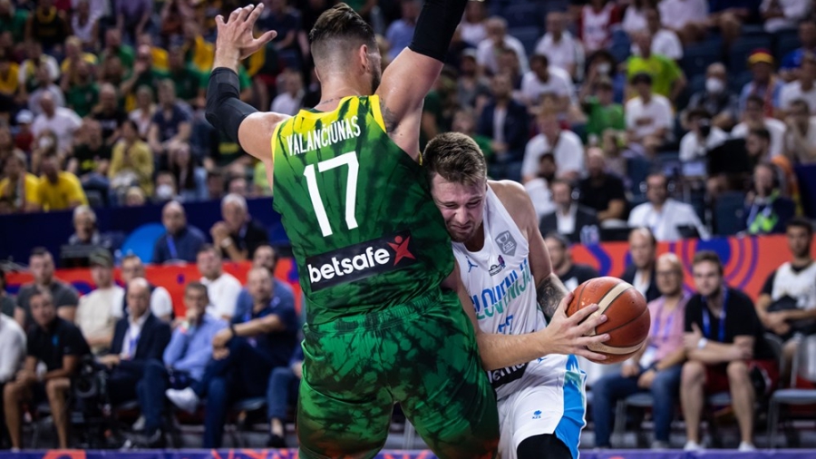 Β Όμιλος, Σλοβενία – Λιθουανία 92-85: Οι Λιθουανοί «φοβήθηκαν» να νικήσουν και ο Ντόντσιτς τους... τιμώρησε (video)