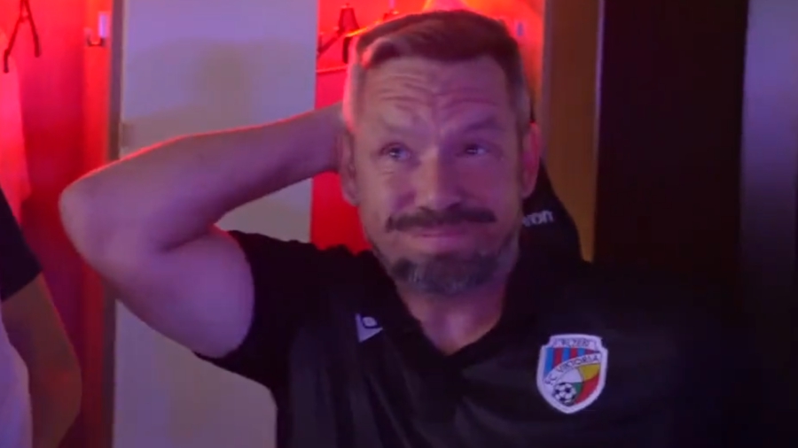 Να χαίρεσαι ή να κλαις; Οι παίκτες της Βικτόρια Πλζεν βλέπουν πως κληρώθηκαν με Μπαρτσελόνα, Μπάγερν και Ίντερ! (video)