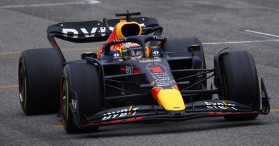 Formula 1: «Παρέλαση» στη βρεγμένη Ίμολα για τον Φερστάπεν – Πλήρωσε το λάθος του ο Λεκλέρ