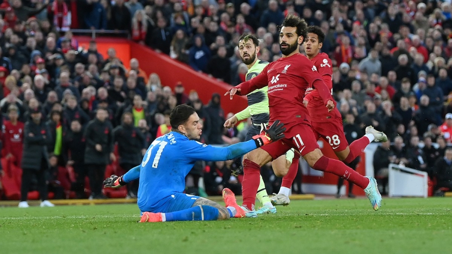 Λίβερπουλ – Μάντσεστερ Σίτι 1-0: Ο Σαλάχ και ο… νόμος του Άνφιλντ, έδωσαν το ντέρμπι στους «κόκκινους»! (video)