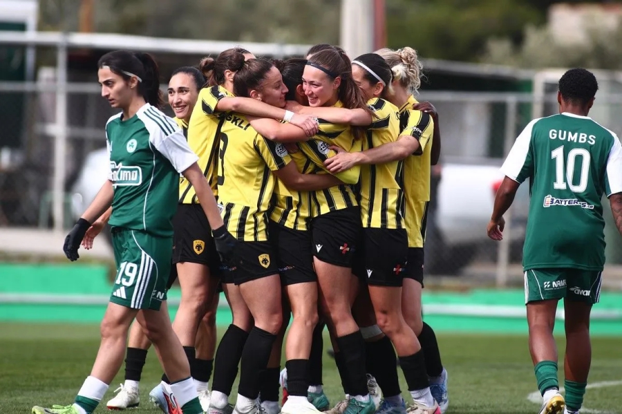 Women's Football League: Τρίποντο και σοκ για ΑΕΚ - Στο νοσοκομείο η Στεφάτου! (video)