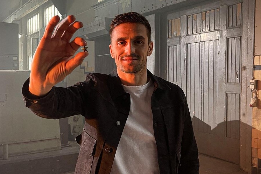 Άγιαξ: Έλιωσε το κύπελλο του πρωταθλήματος για να δώσει αστεράκια στους κατόχους διαρκείας!