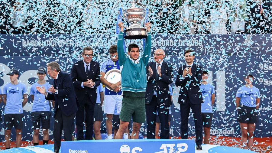 Συνεχάρη τους Ισπανούς φιναλίστ ο Ναδάλ: «Θεαματική εβδομάδα για το ισπανικό τένις»