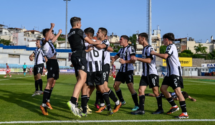 «Το πήρε και αυτό»: Νίκησε τον Ολυμπιακό και στέφθηκε πρωταθλήτρια η Κ15 του ΠΑΟΚ!