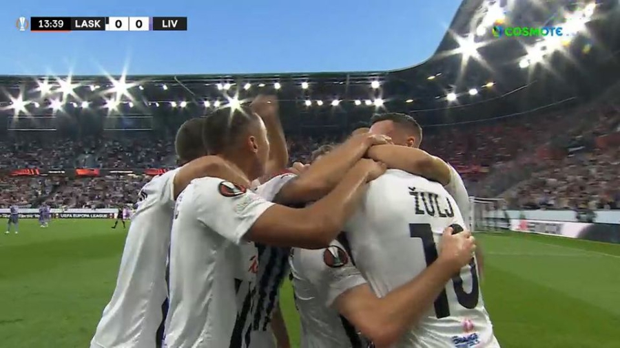 Η Λίβερπουλ δέχεται… γκολάρα από τη ΛΑΣΚ και κυνηγάει το σκορ! (video)