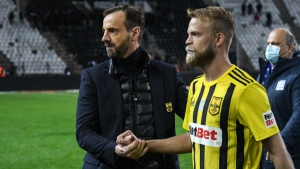 Μάντζιος: «Αφιερώνουμε τη νίκη στον κόσμο και του ζητάμε συγνώμη για το ματς με τον ΠΑΣ»