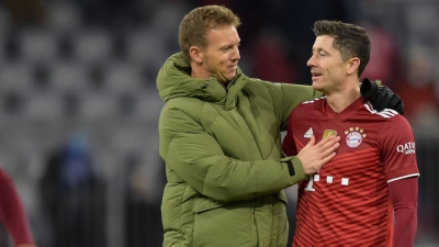 Νάγκελσμαν για Λεβαντόφσκι: «Χρειαζόμαστε υπομονή, που είναι το φόρτε μου»