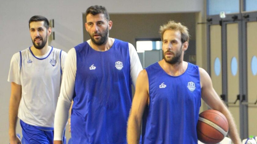 Double-double ο Μπουρούσης στο ντεμπούτο του με την Καρδίτσα