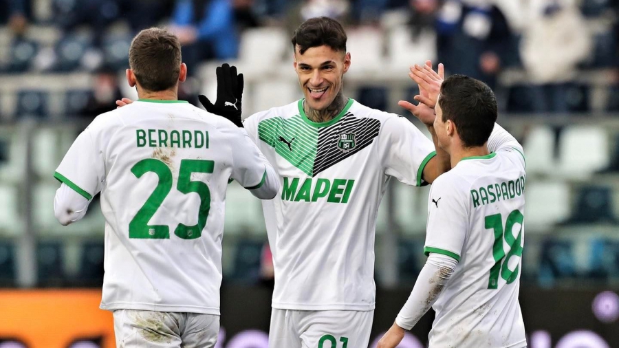 Σασουόλο: Η επιθετική της τριάδα «πετάει»… φωτιές στη φετινή Serie A!