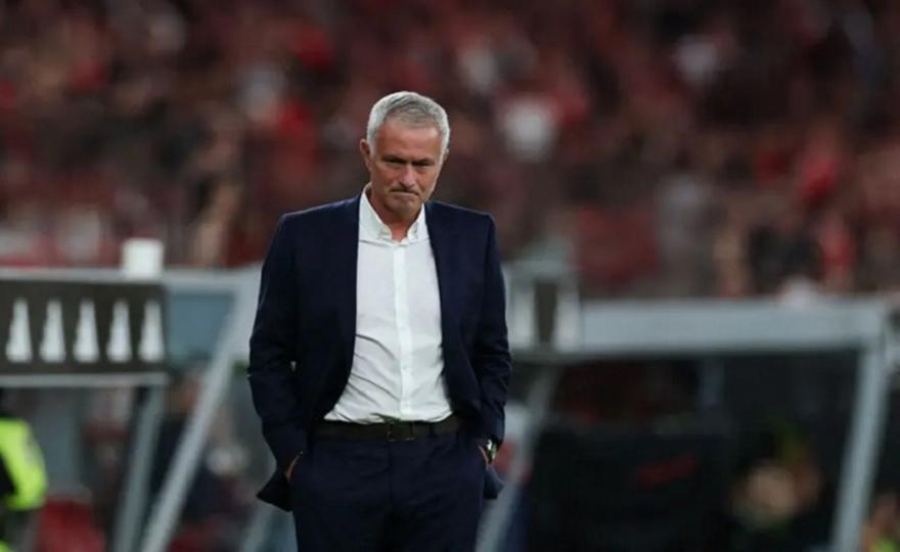 Επικός Μουρίνιο σε δημοσιογράφο: «Είσαι τιμωρία, ίσως με ρωτήσεις την άλλη εβδομάδα»