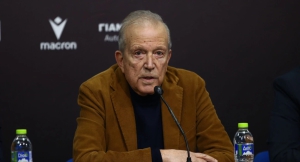 Βεζυρτζής: «Ήρθε ένας από τους καλύτερους -Τριετές το πλάνο!»