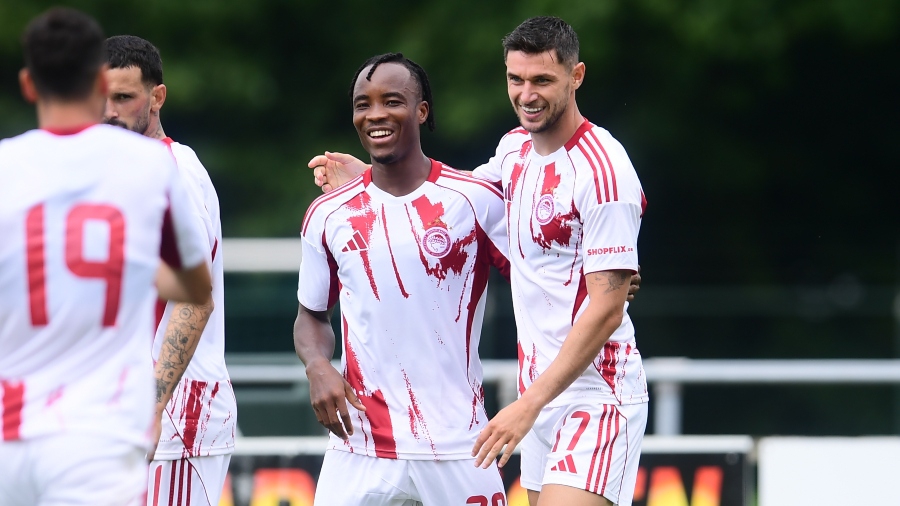 Επιβλητικός και νέα τριάρα ο Ολυμπιακός στην Ολλανδία!