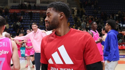 Ανατροπή: Ο Τζάρεντ Μπάτλερ που ήθελε ο Ολυμπιακός δεν πέρασε τα ιατρικά τεστ του Ερυθρού Αστέρα!