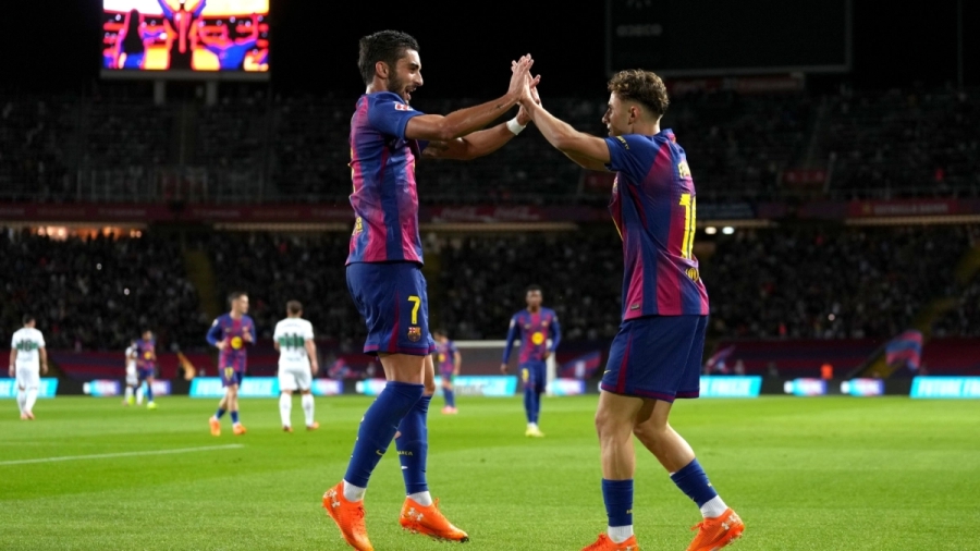 Υποχρεούται να την κυνηγήσει και το κάνει: Επιστροφή στα γνωστά για την Μπαρτσελόνα, στο κατόπι της Ρεάλ!