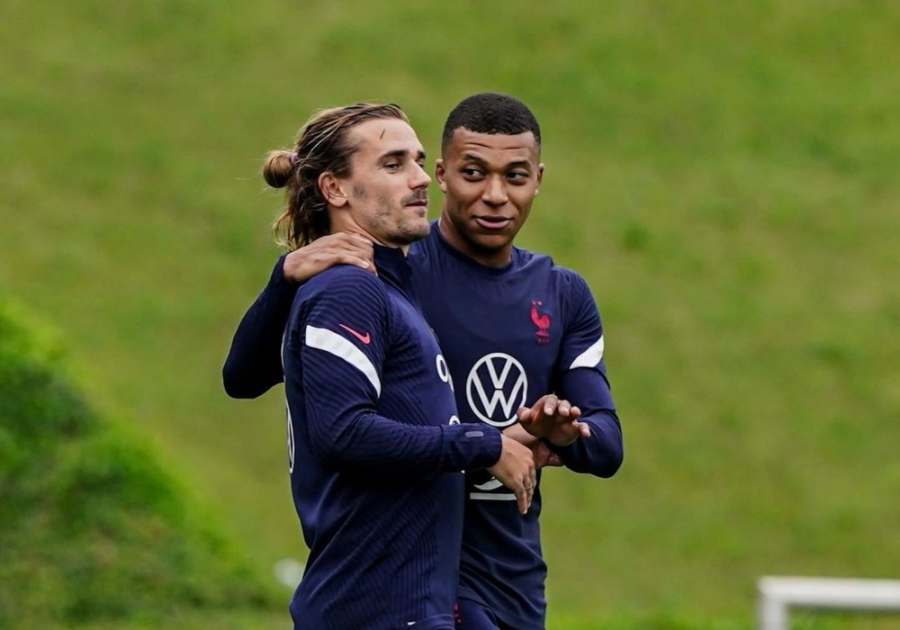 Μπορεί να πάει ο Μπαπέ στη Νιούκαστλ; Ναι, στο μυαλό του Γκριεζμάν και στο Football manager!