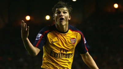 Άρσεναλ – Λίβερπουλ: Μόνο ο… Αρσάβιν θα μπορούσε να επιλέξει φαβορί για το ντέρμπι του Έμιρεϊτς! (video)