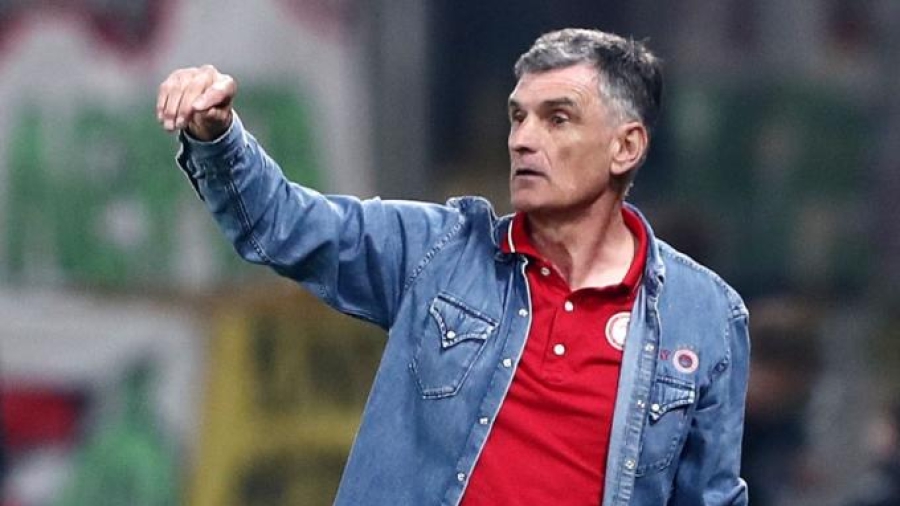 «Όταν παίζεις με έναν τρόπο και ξαφνικά τον αλλάζεις, κάνεις κακό…»: «Καρφί» Μεντιλίμπαρ προς τον Αλμέιδα!