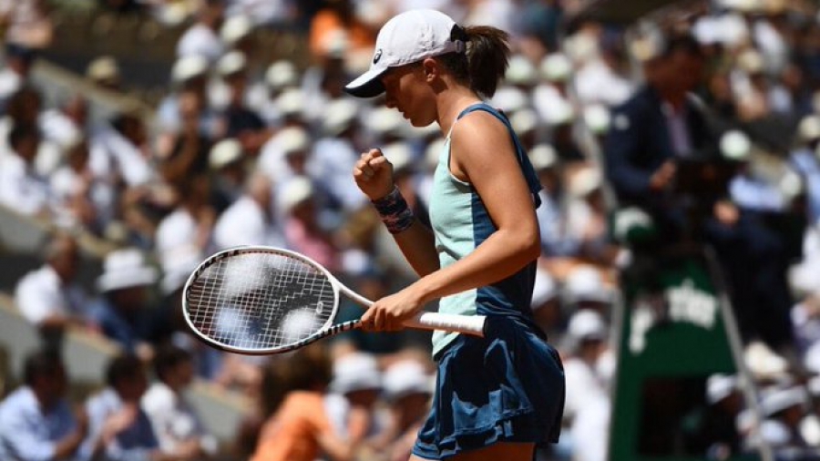 Ασταμάτητη η Σβιόντεκ: Νίκη Νο.34 και πρόκριση στον τελικό του Roland Garros! (video)