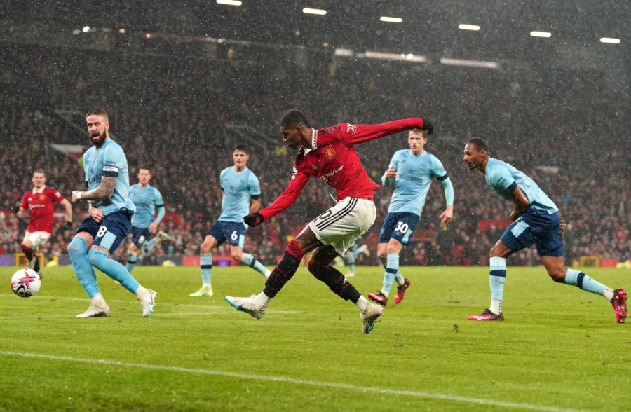 Premier League: Νίκες «τετράδας» για Μάντσεστερ Γιουνάιτεντ και Νιούκαστλ! (video)