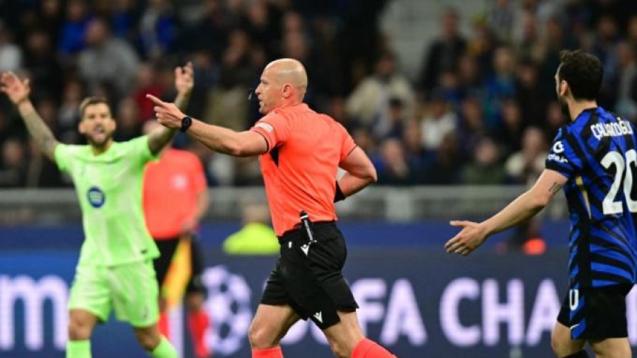 Σπάνιο: Ο διαιτητής του Ίντερ - Μπαρτσελόνα απαντά στα σχόλια για την απόδοσή του στον ημιτελικό!