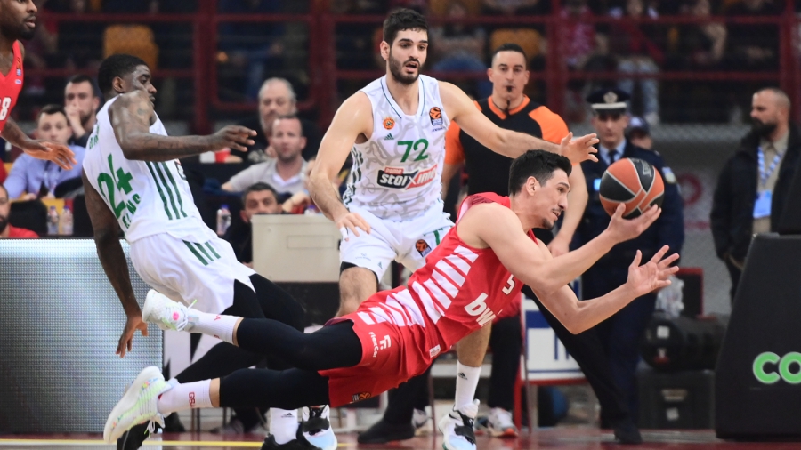 Euroleague: Ο Παναθηναϊκός θα κερδίσει και μάλιστα… εύκολα τον Ολυμπιακό σύμφωνα με τις στοιχηματικές!