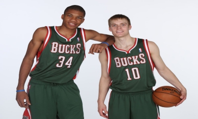 Νέιτ Ουόλτερς – Γιάννης Αντετοκούνμπο: Βίοι σε… παράλληλα σύμπαντα (video)