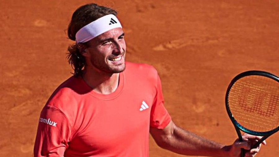 Άνετη πρόκριση για Τσιτσιπά, στους «16» της Βαρκελώνης! (video)