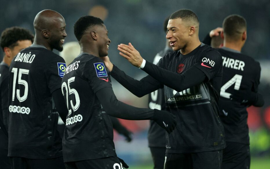 Παρί Σεν Ζερμέν – Μπρεστ 2-0: Συνεχίζουν ακάθεκτοι οι Παριζιάνοι